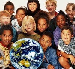 multiracial-group-of-kids-with-globe1